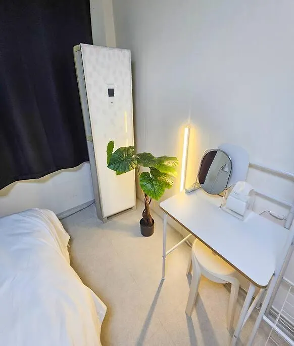 Busan Station 5 Min #Choryang Stn 3Min #3Beds #Hotel Bedding #2Rooms #New
